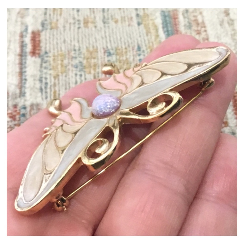 Beautiful Large 3 Tone Swirl Enamel Opal Cabochon Gold Butterfly Brooch - Picture 5 of 10